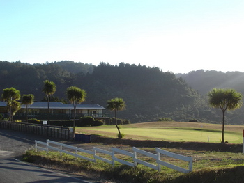 10mins: Waitakere Golf Course